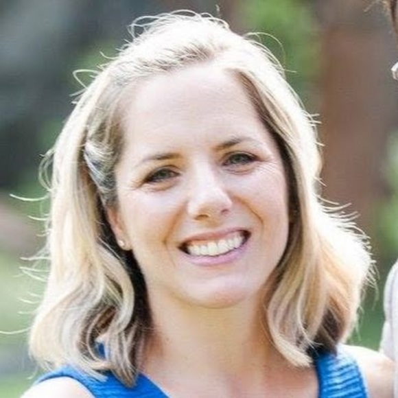 Meet your Posher, Dena - Picture 1 of 1